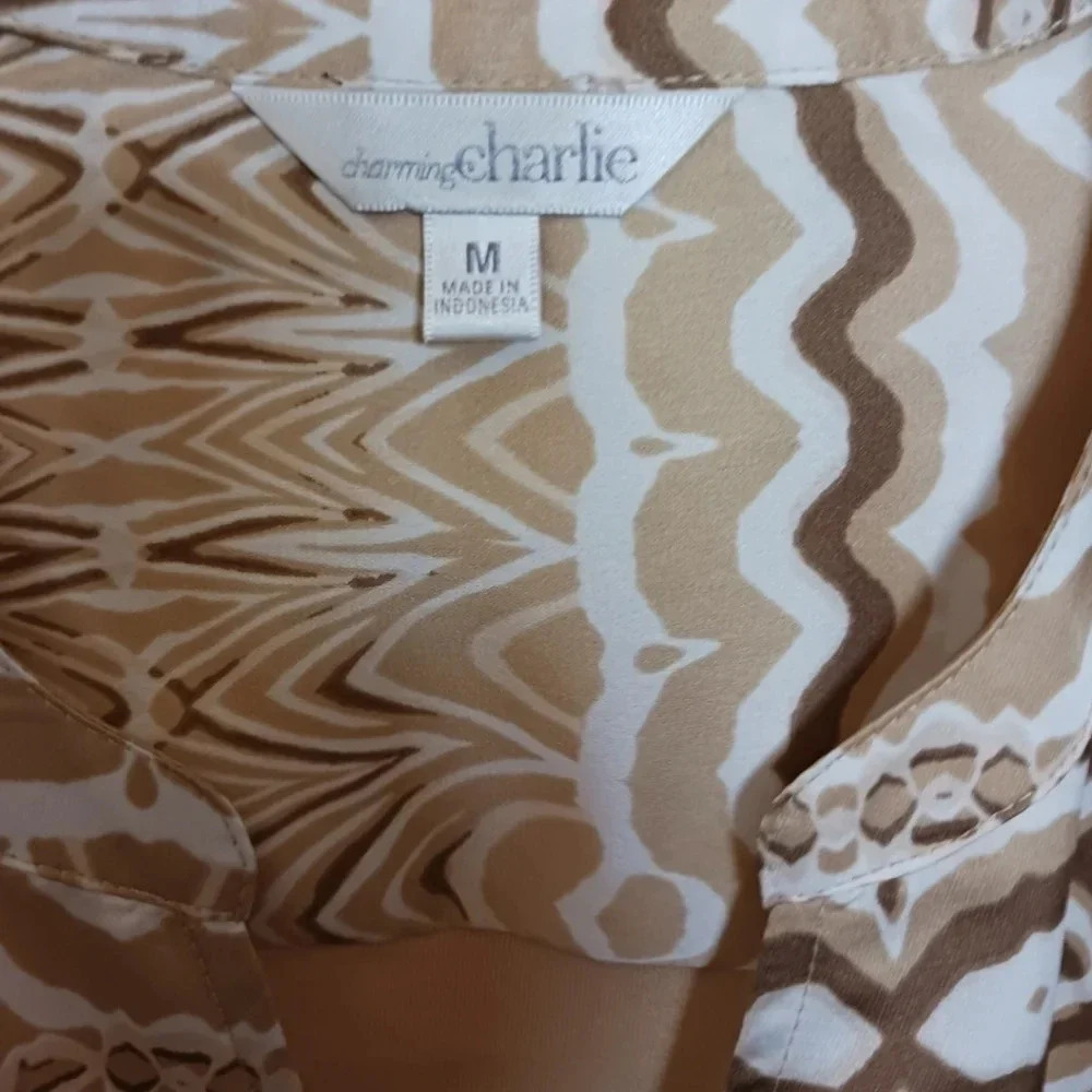 Charming charlies sleeveless peasent blouse size M beige & light brown - Picture 7 of 7